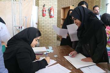 روز اول ثبت نام پذیرفته‌شدگان آزمون سراسری ۱۴۰۲ در دانشگاه علوم پزشکی کاشان